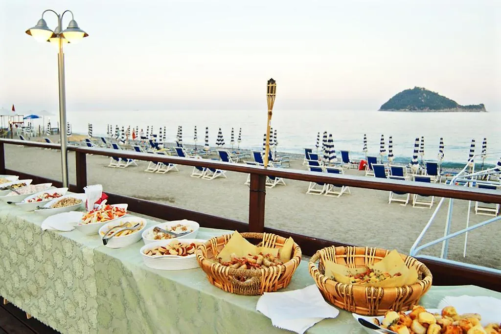 **** Aparthotel Residence Sole Albenga Italy